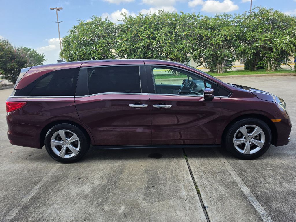 2018 Honda Odyssey Image 8