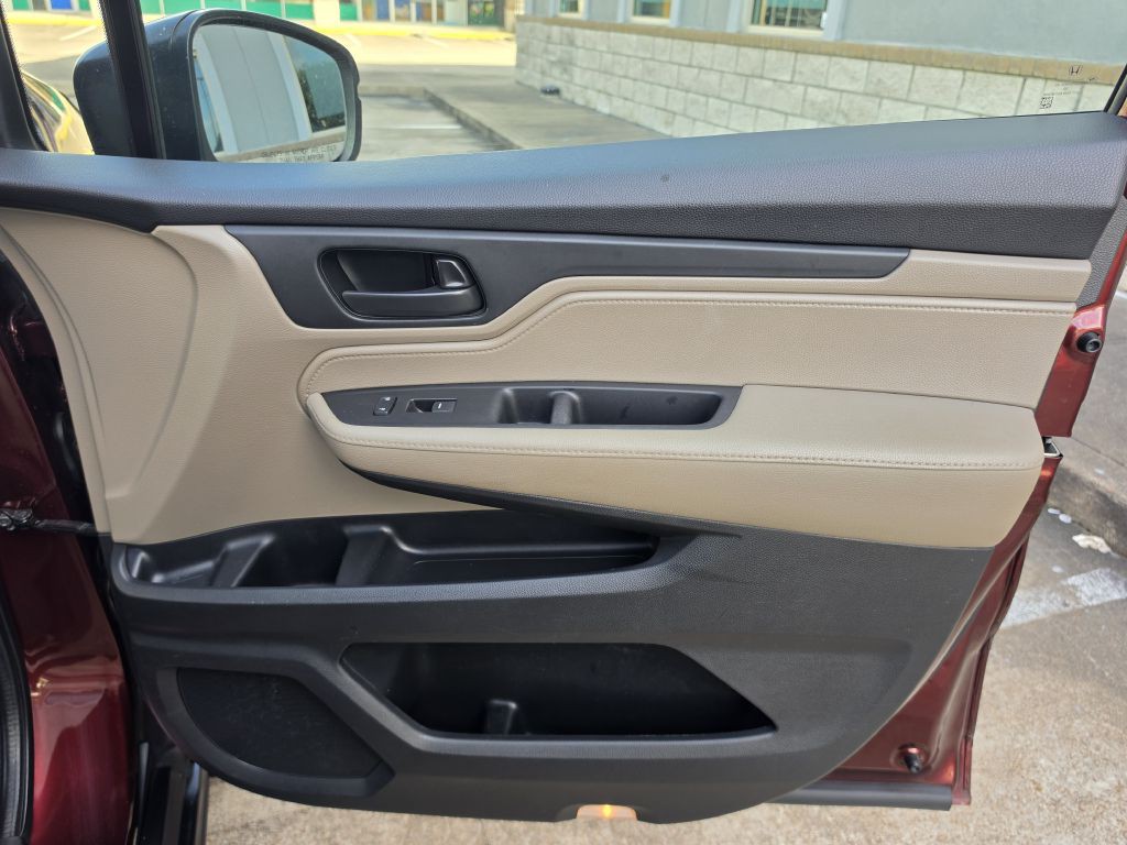 2018 Honda Odyssey Image 21