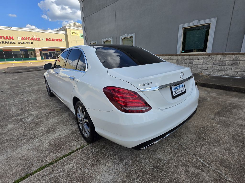 2015 Mercedes-Benz C-Class Image 5