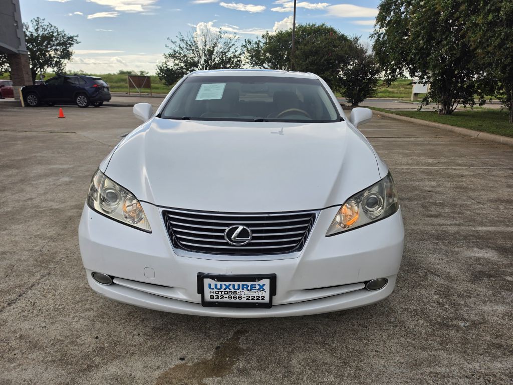 2009 Lexus ES Image 2