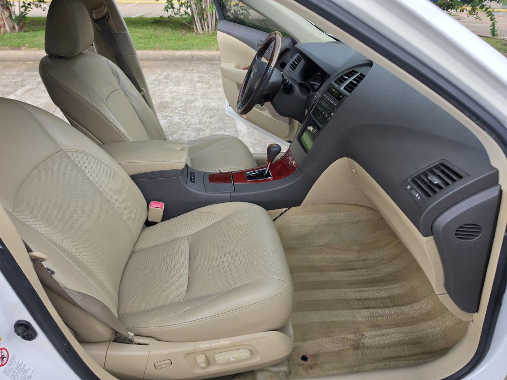 2009 Lexus ES Image 13