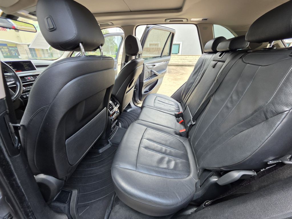 2014 BMW X5 Image 17