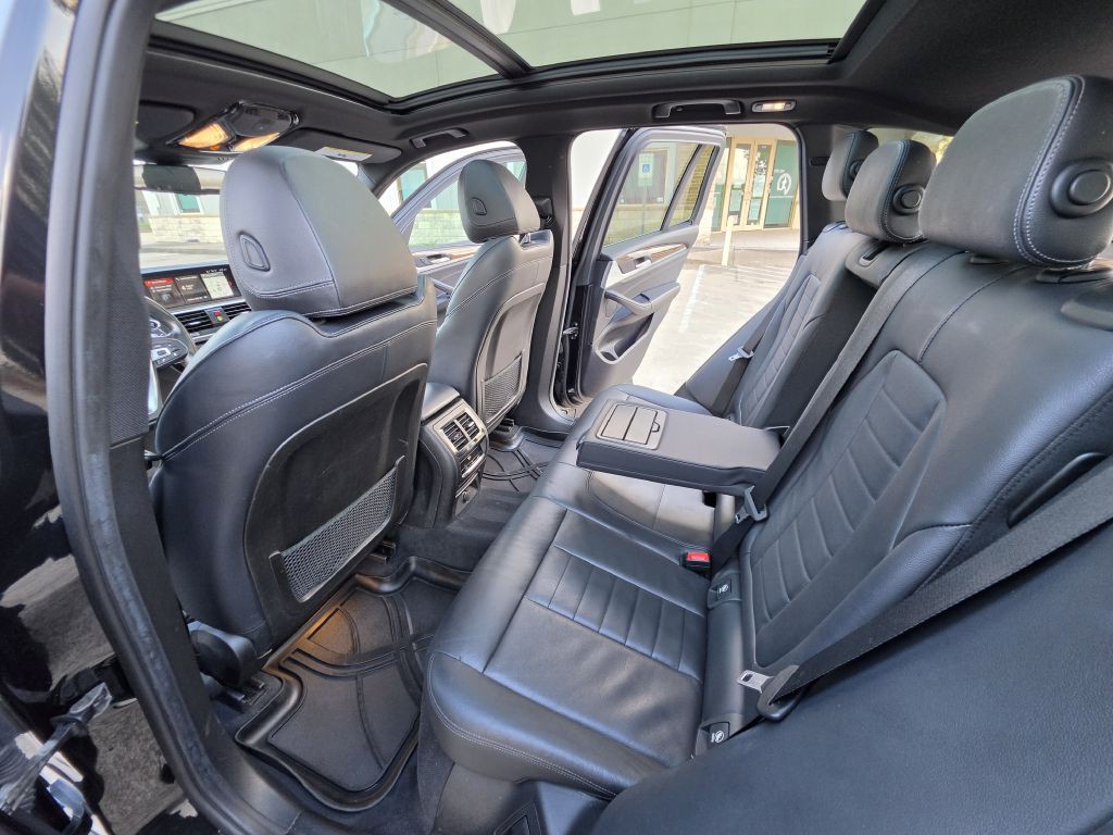2019 BMW X3 Image 17