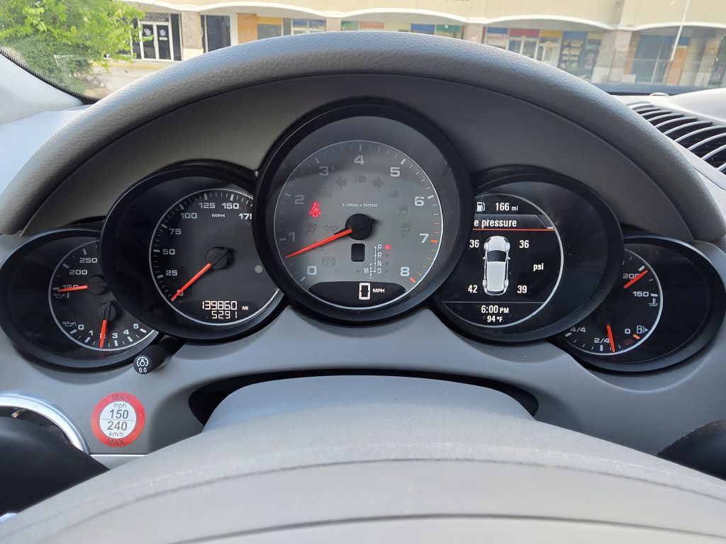2014 Porsche Cayenne Image 26