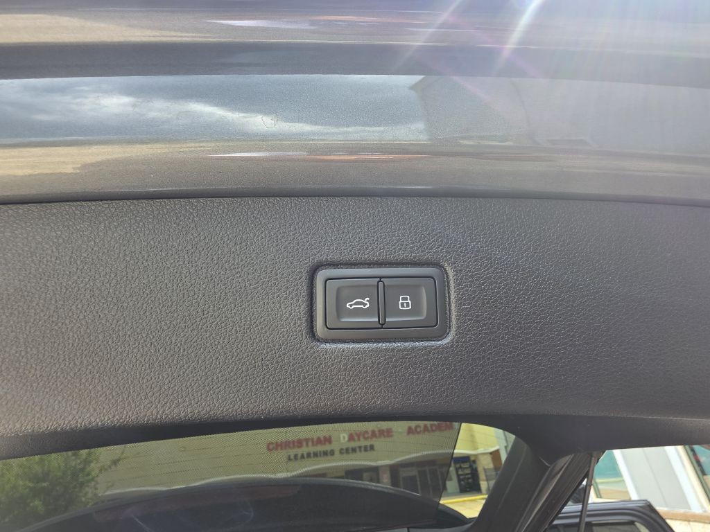 2019 Audi Q7 Image 21