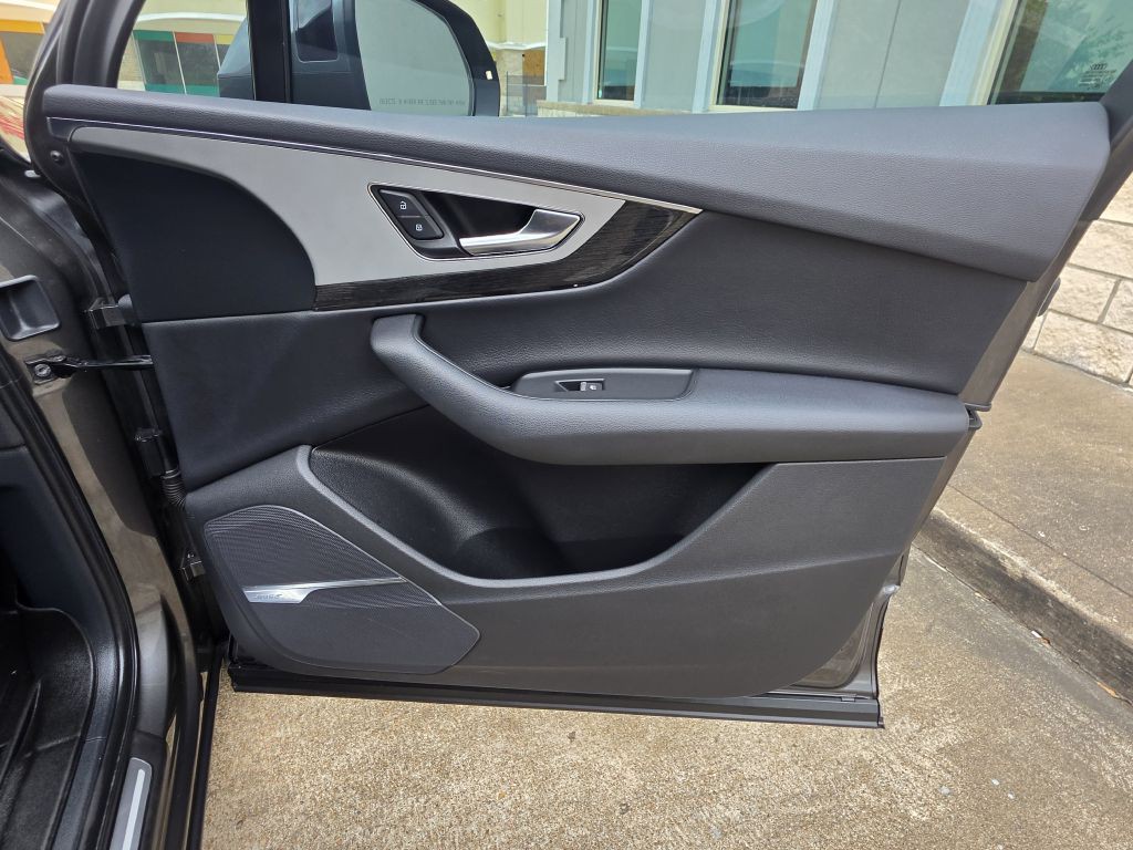 2019 Audi Q7 Image 23