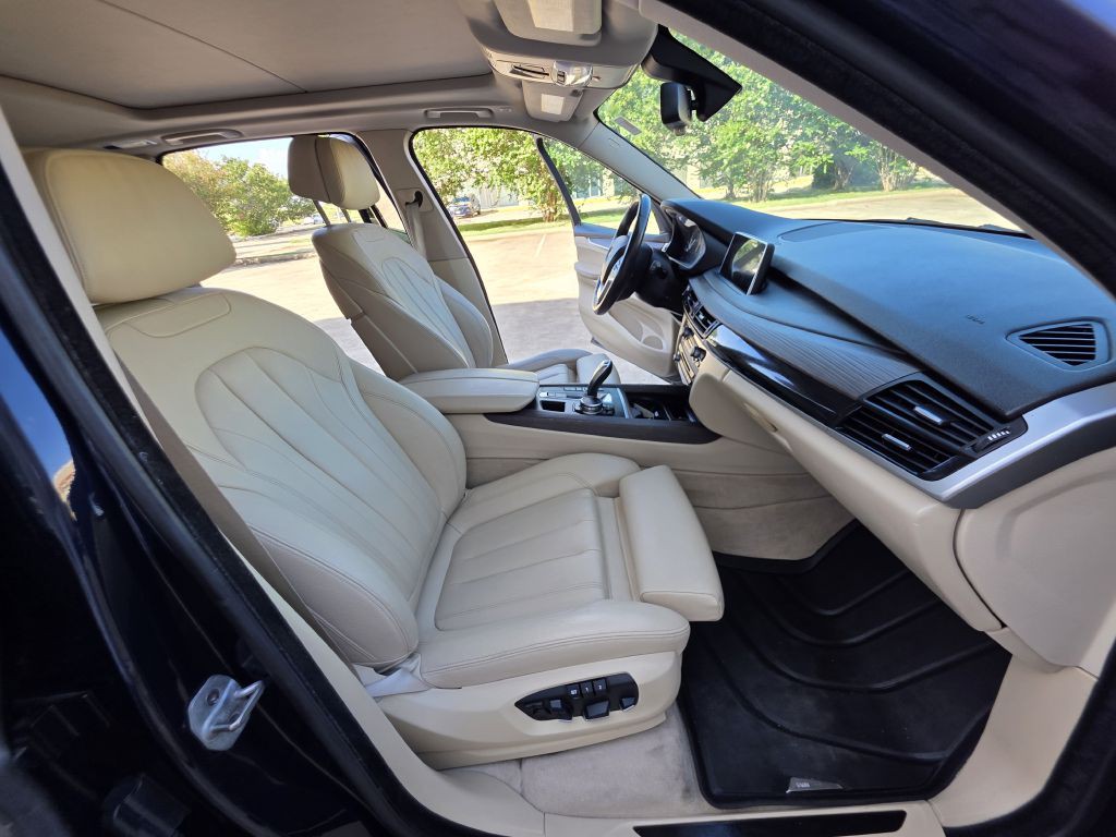 2015 BMW X5 Image 12
