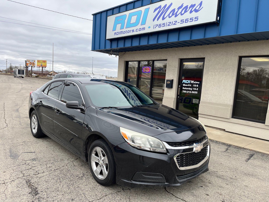 2015 Chevrolet Malibu Image 1
