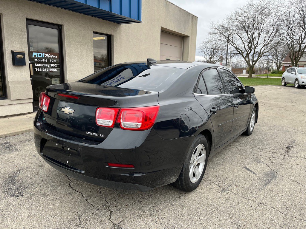 2015 Chevrolet Malibu Image 8