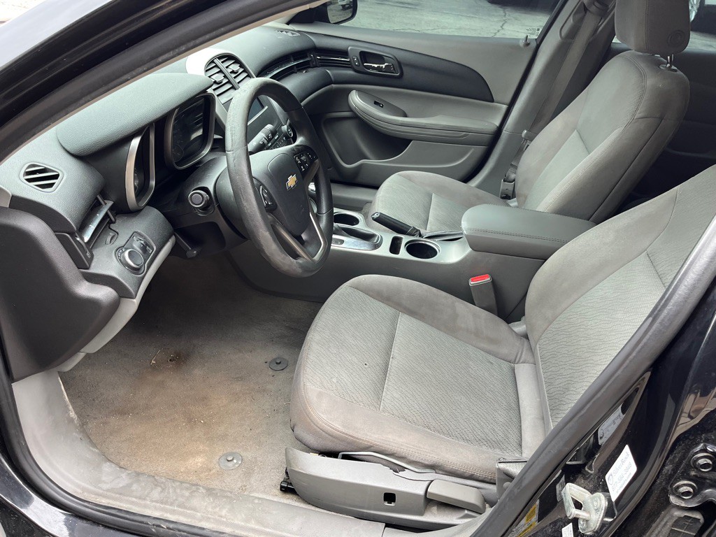 2015 Chevrolet Malibu Image 13