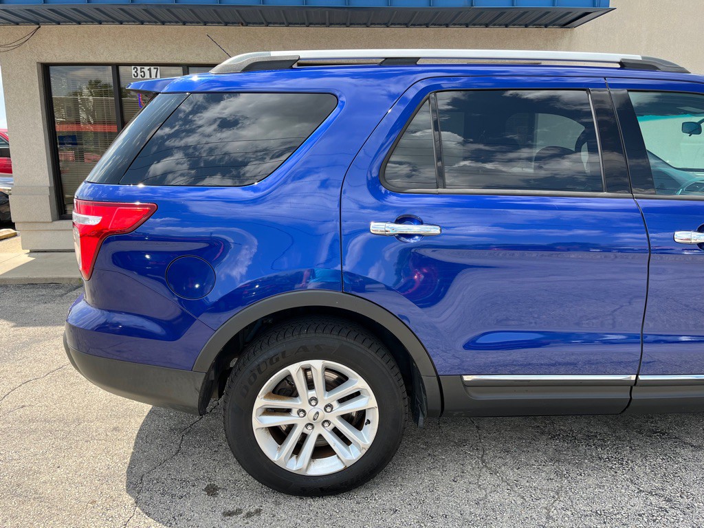 2014 Ford Explorer Image 9