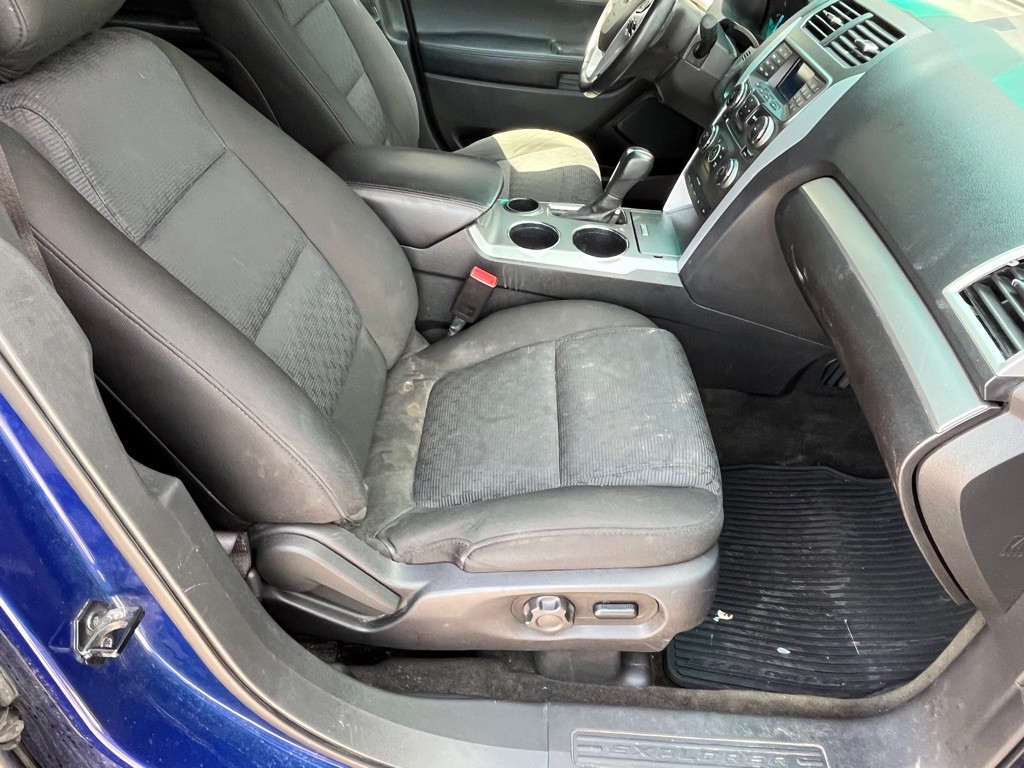 2014 Ford Explorer Image 17