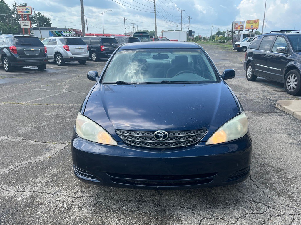 2002 Toyota Camry Image 2