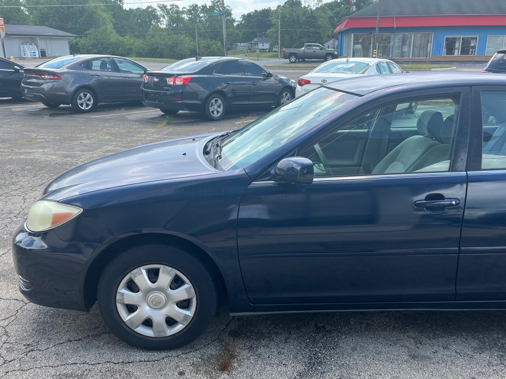 2002 Toyota Camry Image 4