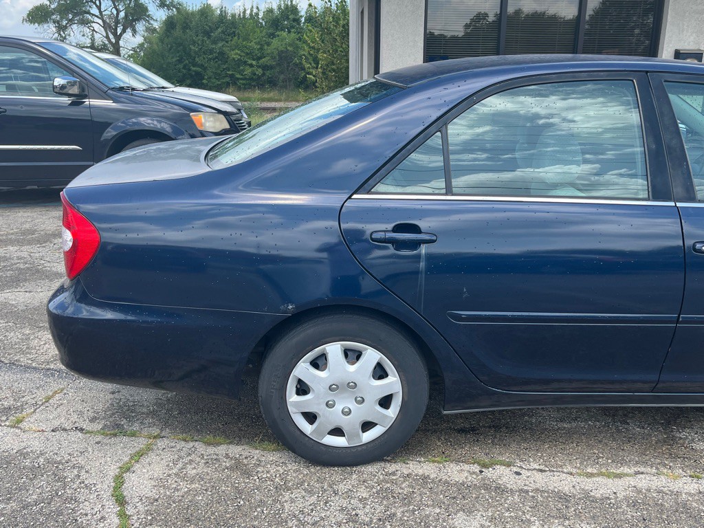 2002 Toyota Camry Image 9