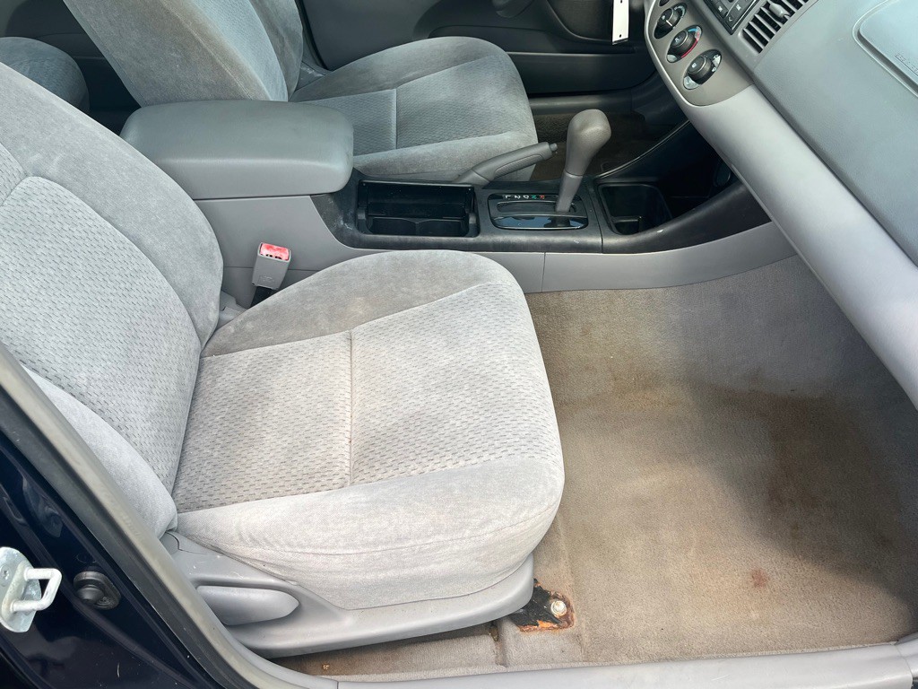 2002 Toyota Camry Image 16