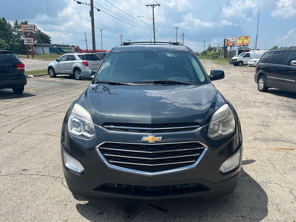 2017 Chevrolet Equinox Image 2