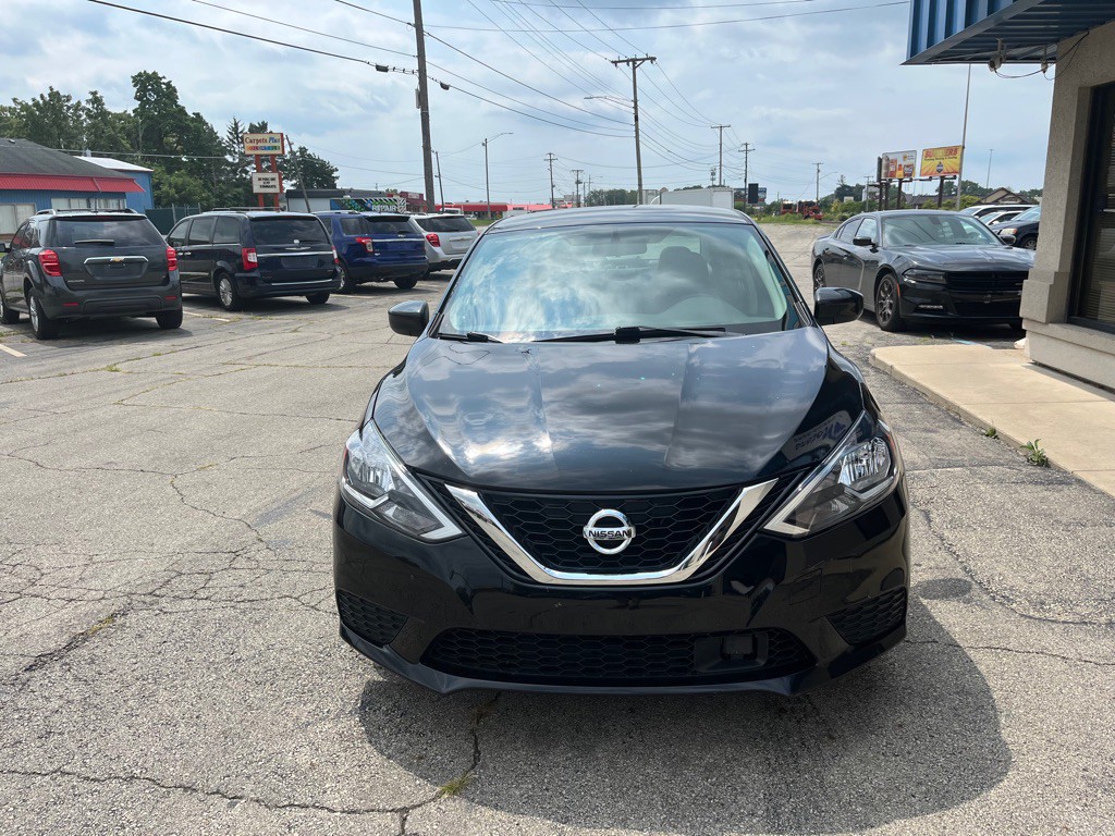 2018 Nissan Sentra Image 2