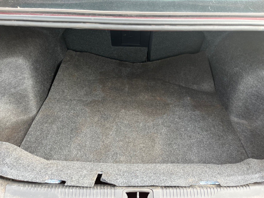 2016 Chrysler 200 Image 18