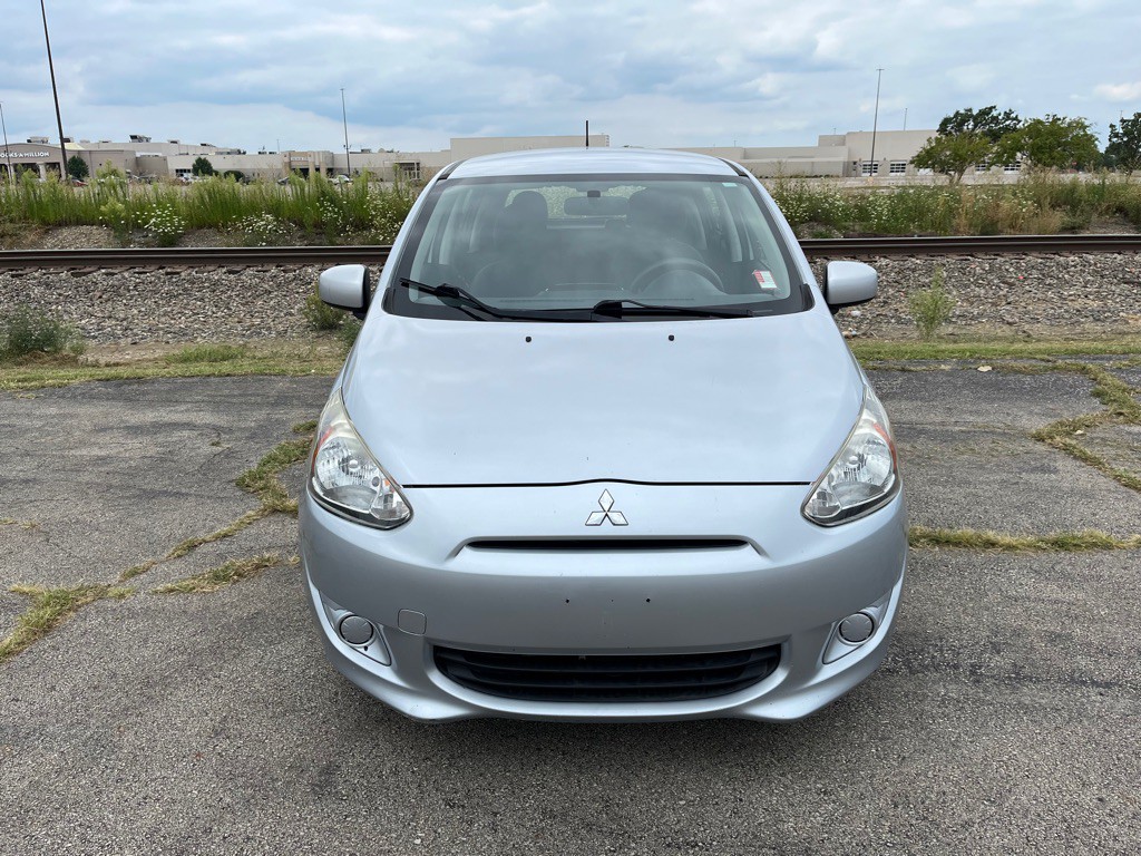 2015 Mitsubishi Mirage Image 2
