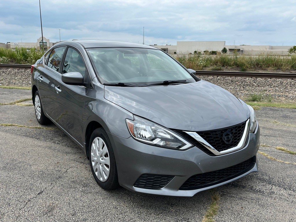 2017 Nissan Sentra Image 3