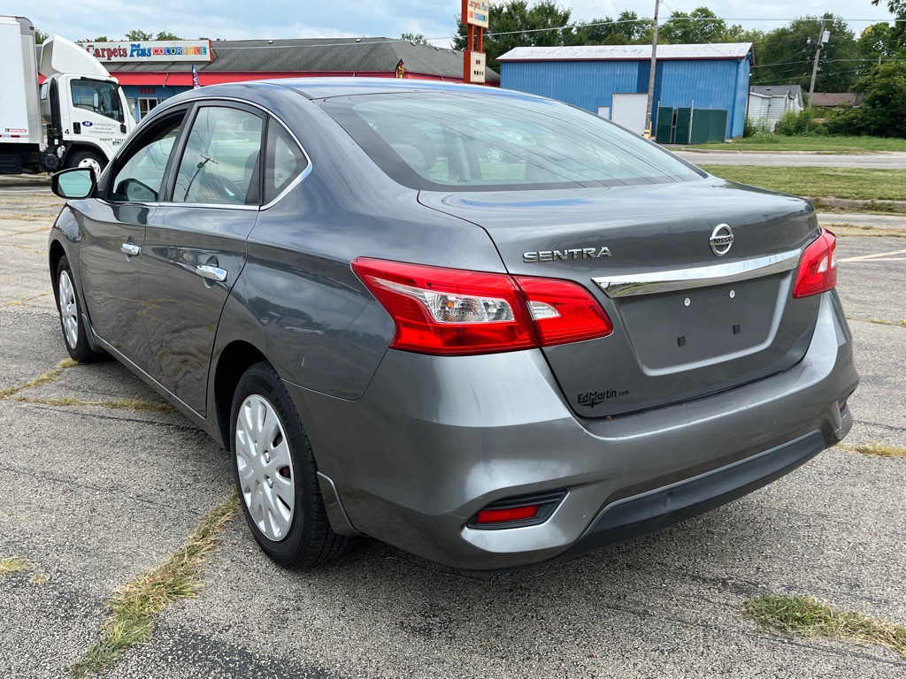 2017 Nissan Sentra Image 8