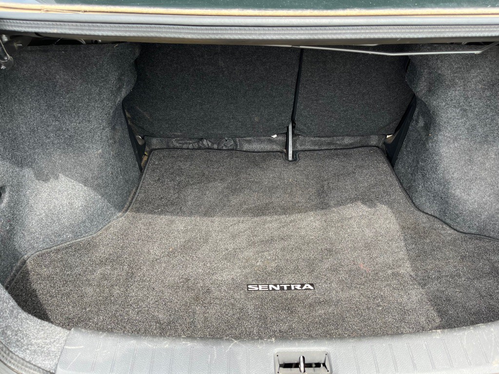 2017 Nissan Sentra Image 19