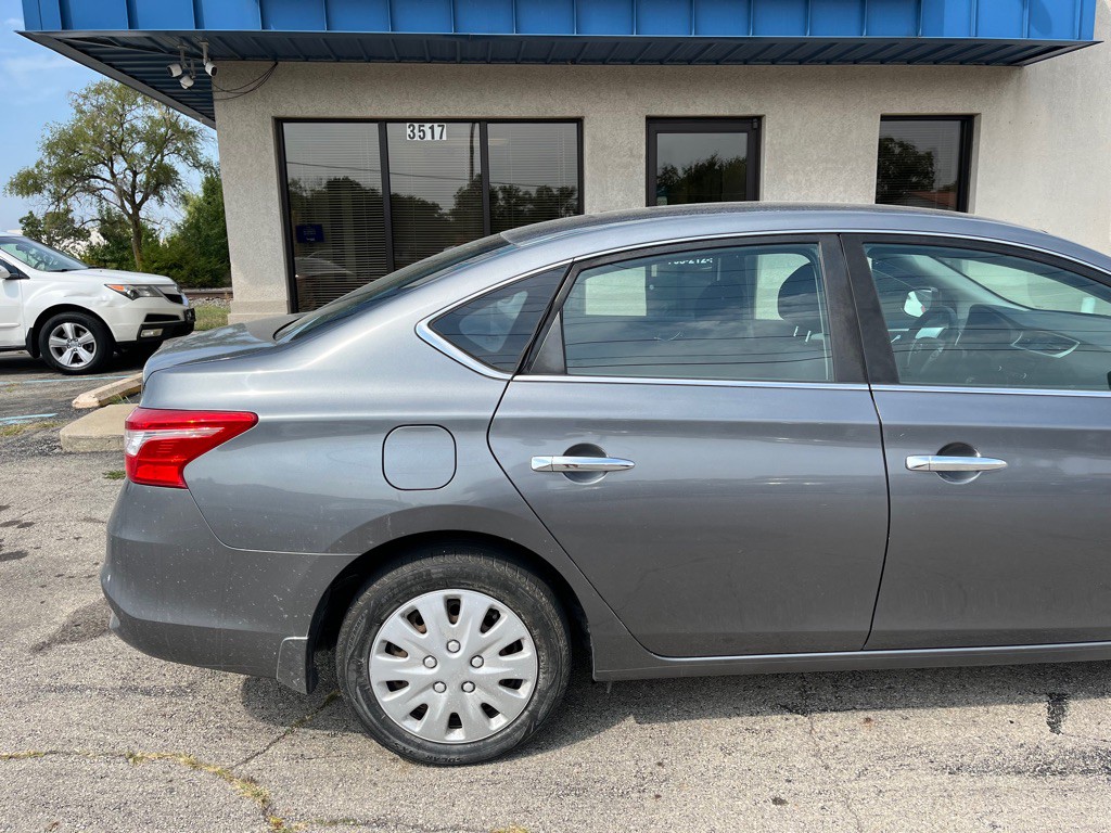 2017 Nissan Sentra Image 9
