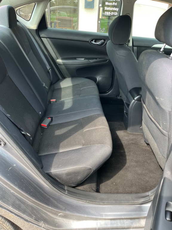2017 Nissan Sentra Image 17