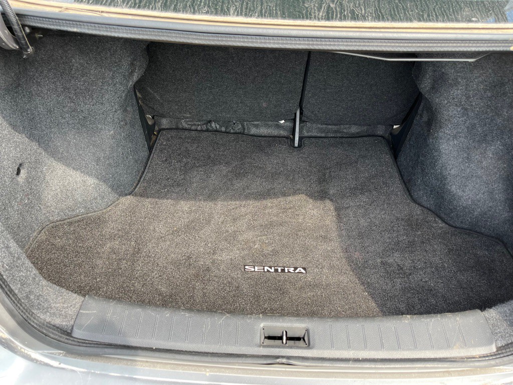 2017 Nissan Sentra Image 18