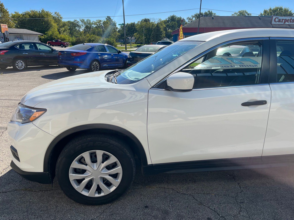 2019 Nissan Rogue Image 4