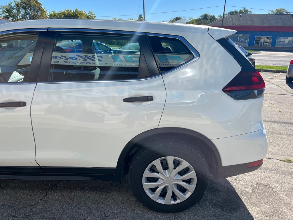 2019 Nissan Rogue Image 5