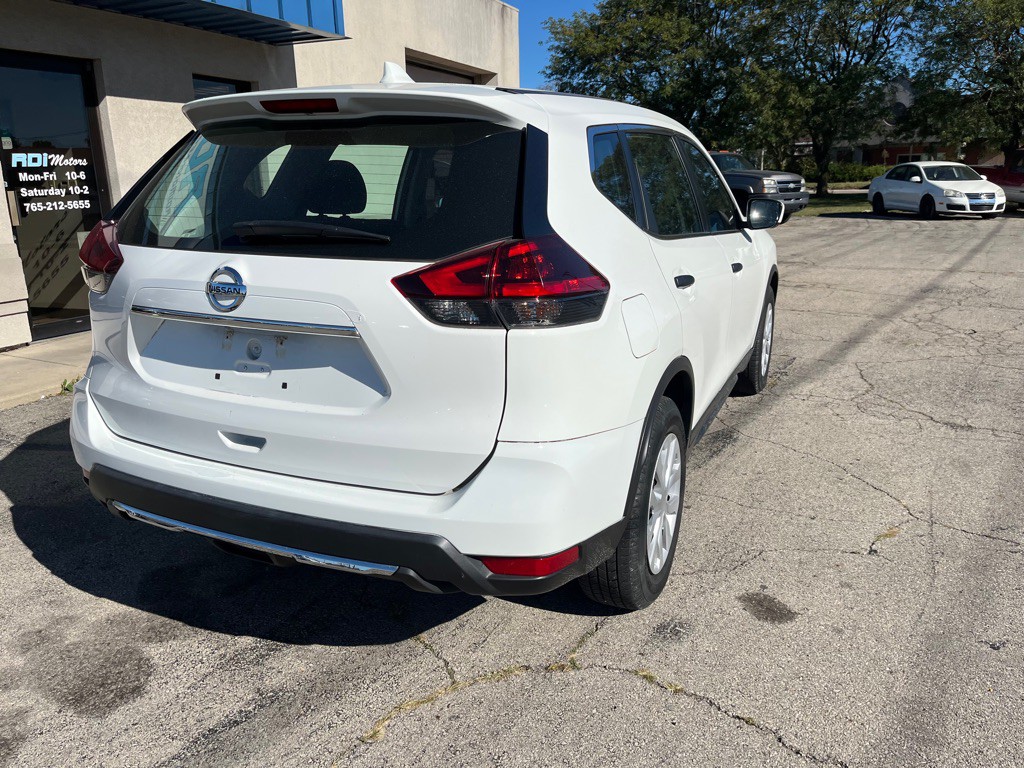 2019 Nissan Rogue Image 8