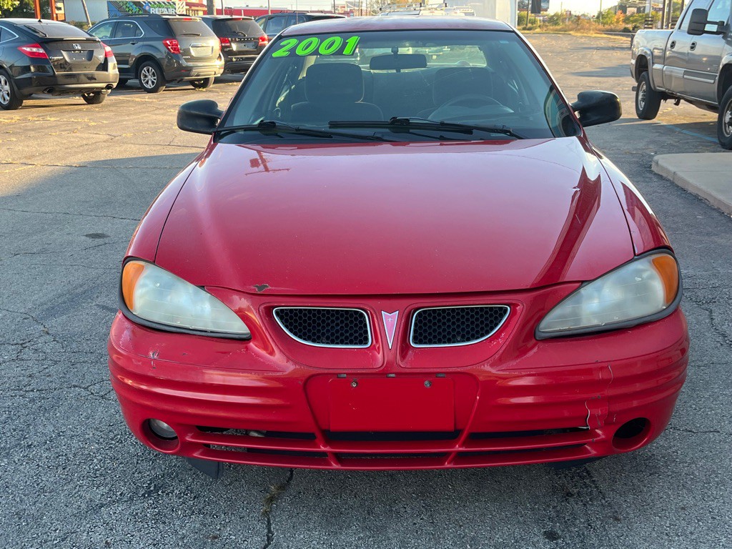 2001 Pontiac Grand Am Image 2