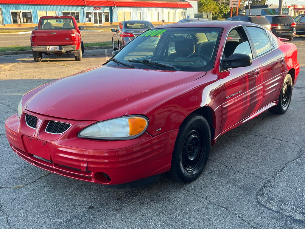 2001 Pontiac Grand Am Image 3