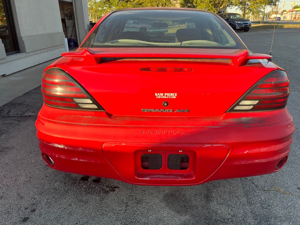 2001 Pontiac Grand Am Image 7