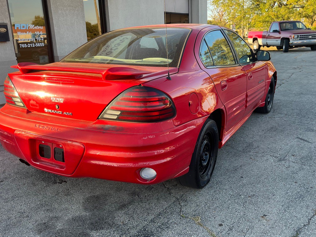 2001 Pontiac Grand Am Image 8