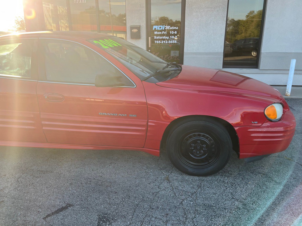 2001 Pontiac Grand Am Image 10