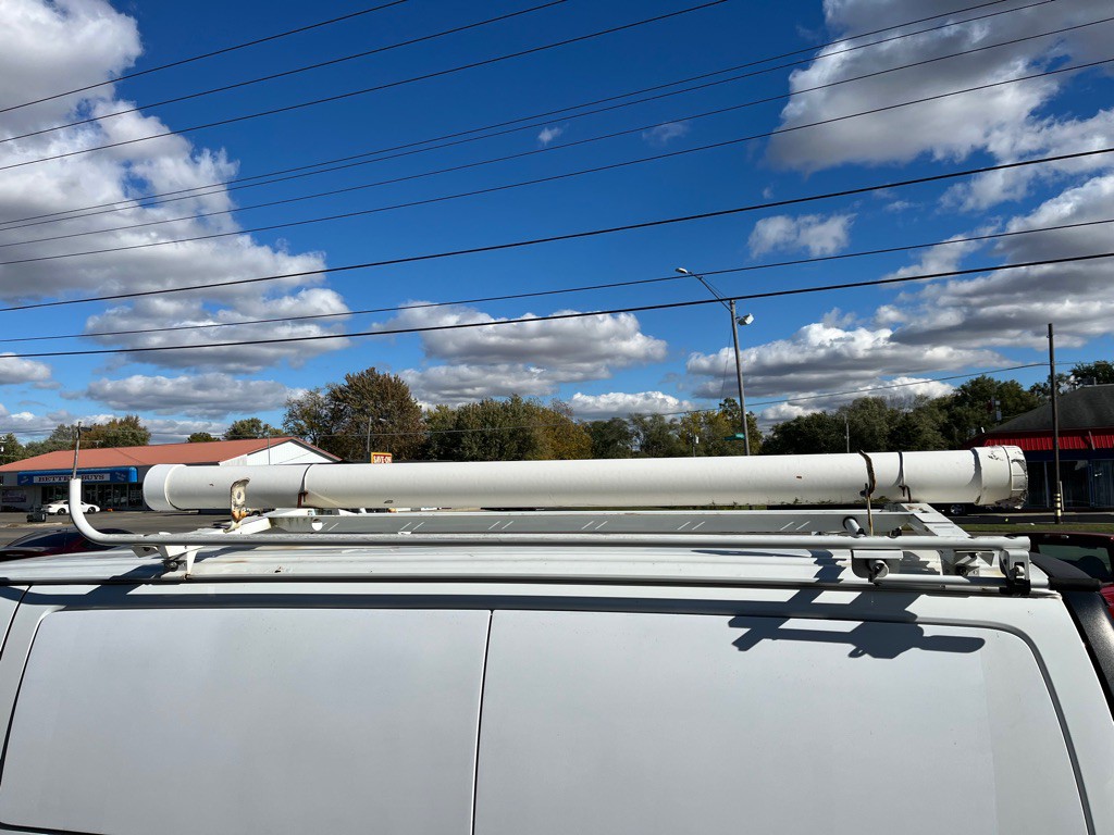 2013 Chevrolet Express Image 11