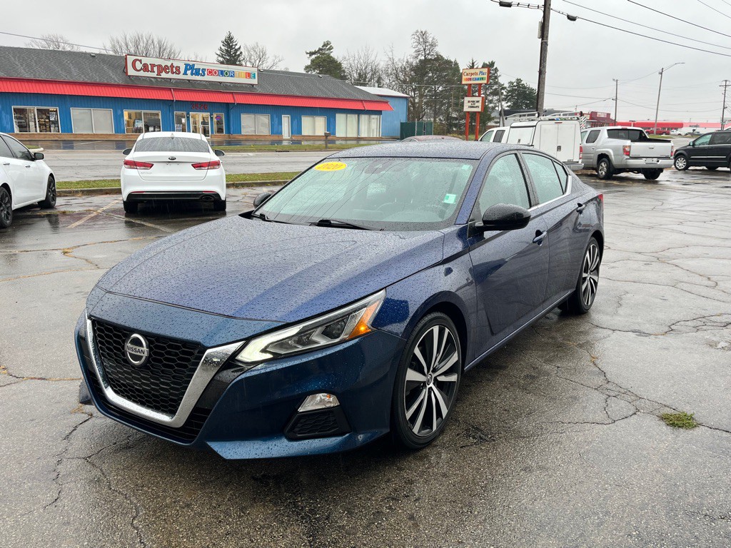 2020 Nissan Altima Image 3