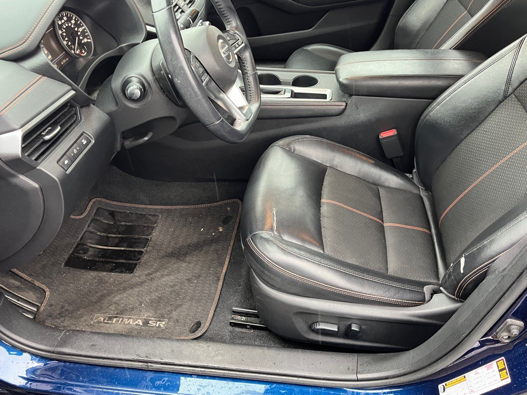 2020 Nissan Altima Image 15