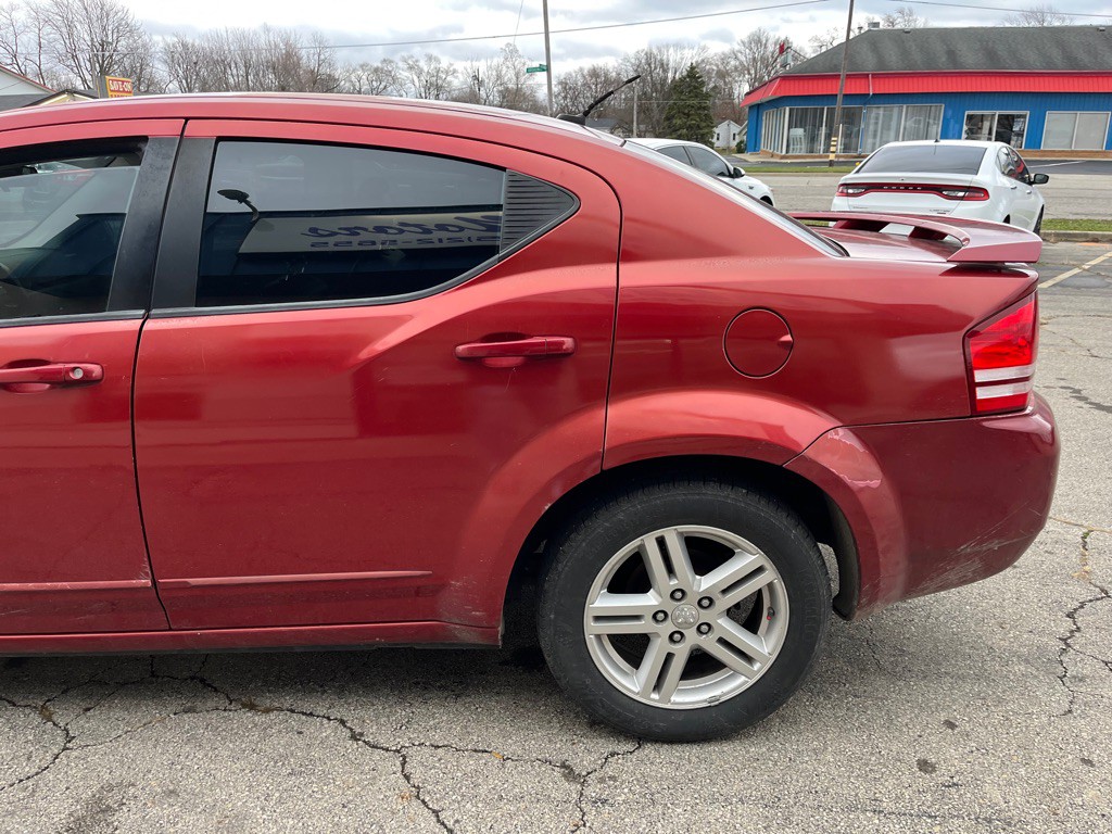 2010 Dodge Avenger Image 5