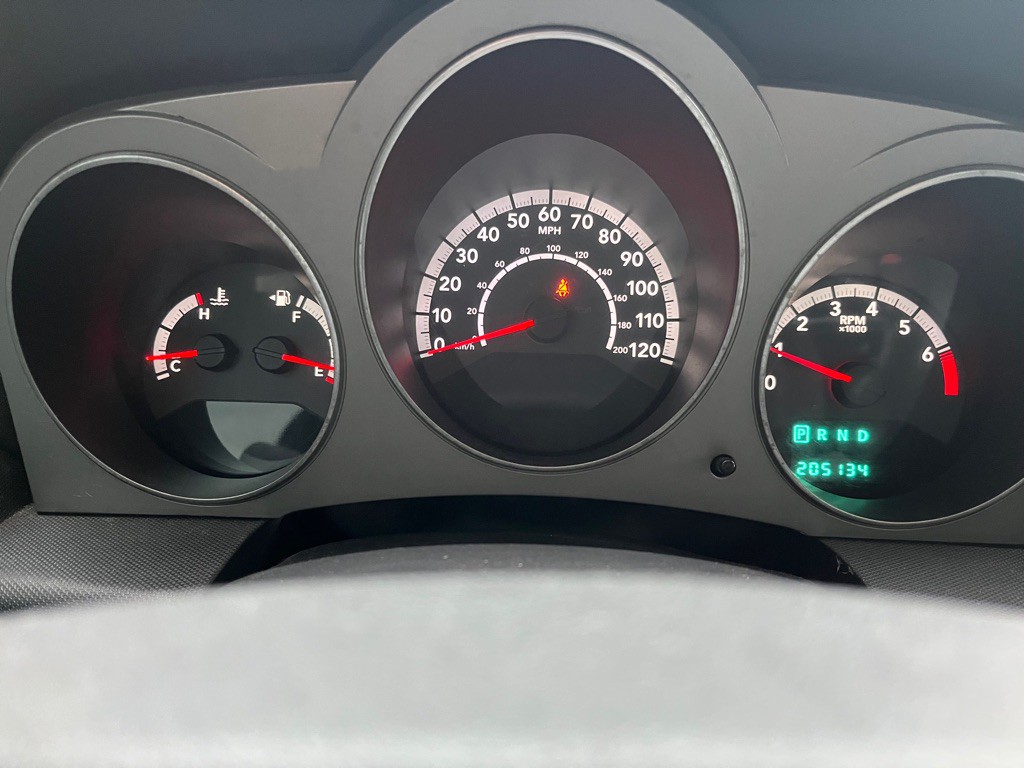 2010 Dodge Avenger Image 11