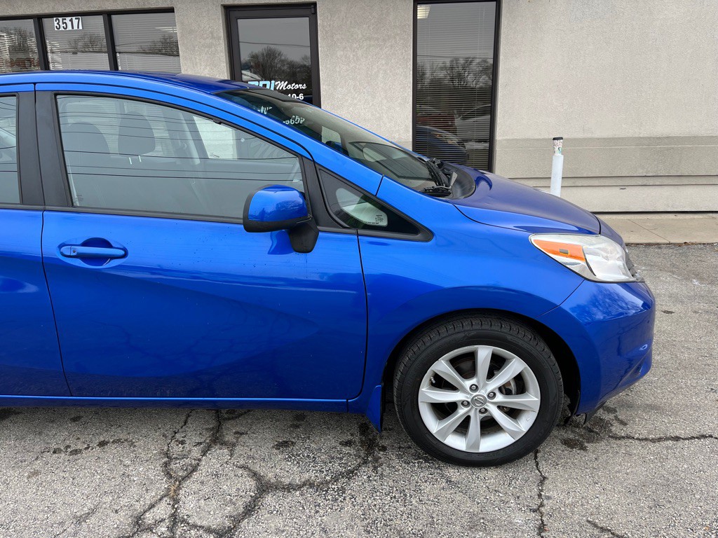 2014 Nissan Versa Image 9