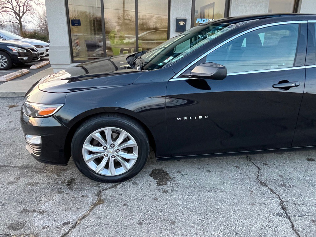 2019 Chevrolet Malibu Image 10