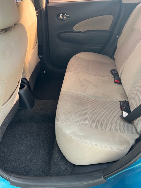 2015 Nissan Versa Image 15