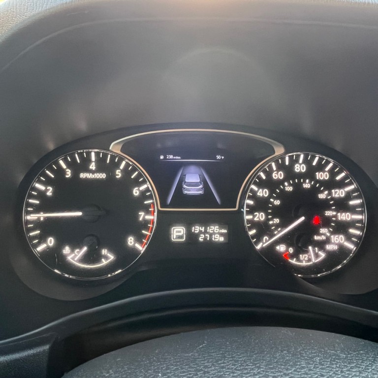 2014 Nissan Pathfinder Image 11