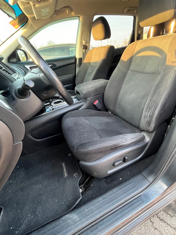 2014 Nissan Pathfinder Image 13