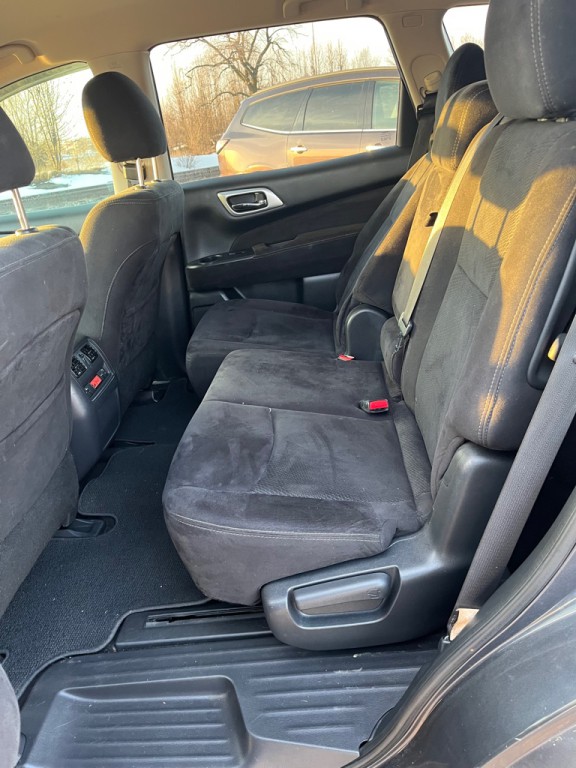 2014 Nissan Pathfinder Image 14