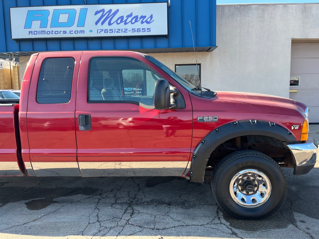 2001 Ford F-250 Image 10